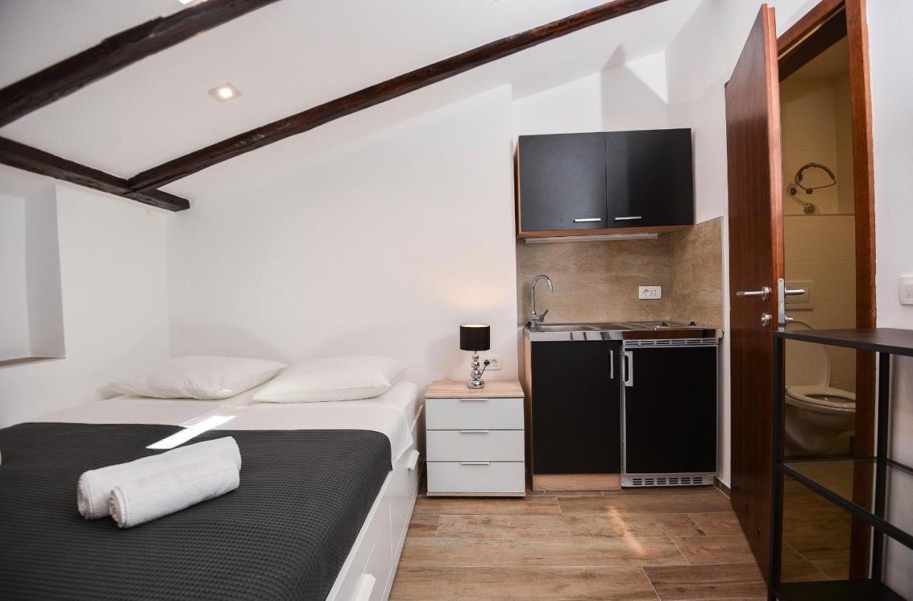 Old Town Rooms 1 Πούλα Εξωτερικό φωτογραφία