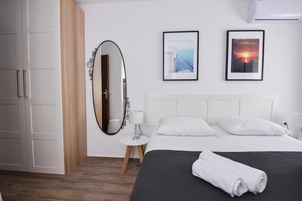 Old Town Rooms 1 Πούλα Εξωτερικό φωτογραφία